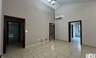 Residencia familiar con piscina en alquiler en Camino de Cruces, cerca de Ciudad del Saber