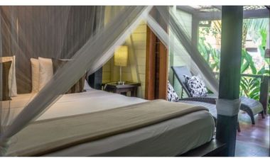 Oportunidad Irrepetible: Hotel de Lujo Llave en Mano en la Mejor Playa de Bocas del Toro