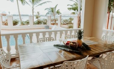 Exclusiva Propiedad Frente al Mar en Bocas del Toro: Un Refugio de Lujo con Potencial de Inversión