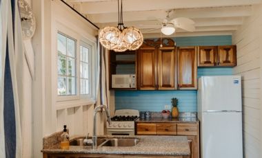 Exclusiva Propiedad Frente al Mar en Bocas del Toro: Un Refugio de Lujo con Potencial de Inversión