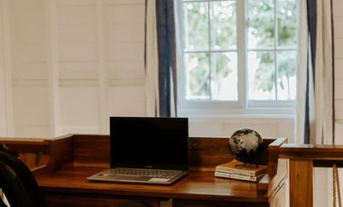 Exclusiva Propiedad Frente al Mar en Bocas del Toro: Un Refugio de Lujo con Potencial de Inversión