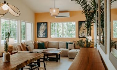 Exclusiva Propiedad Frente al Mar en Bocas del Toro: Un Refugio de Lujo con Potencial de Inversión