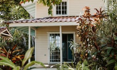 Exclusiva Propiedad Frente al Mar en Bocas del Toro: Un Refugio de Lujo con Potencial de Inversión