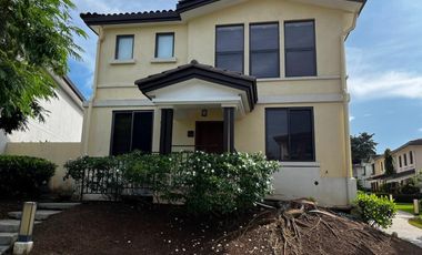 Exclusiva casa en River Valley - Diseño, amplitud y naturaleza en un solo lugar