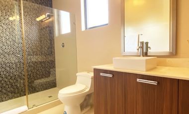 Exclusiva casa en River Valley - Diseño, amplitud y naturaleza en un solo lugar