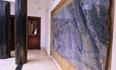 Residencia de Lujo en Balmoral, Costa del Este: Elegancia, Comodidad y Exclusividad