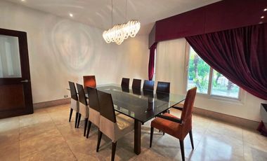 Residencia de Lujo en Balmoral, Costa del Este: Elegancia, Comodidad y Exclusividad