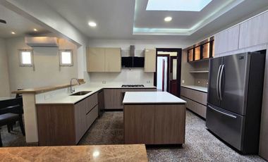 Residencia de Lujo en Balmoral, Costa del Este: Elegancia, Comodidad y Exclusividad