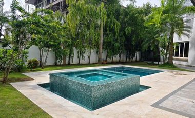 Residencia de Lujo en Balmoral, Costa del Este: Elegancia, Comodidad y Exclusividad