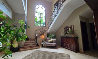 Exclusiva Residencia de Lujo en Costa del Este: Amplitud, Elegancia y Confort