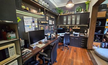 Exclusiva Residencia de Lujo en Costa del Este: Amplitud, Elegancia y Confort