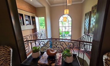 Exclusiva Residencia de Lujo en Costa del Este: Amplitud, Elegancia y Confort