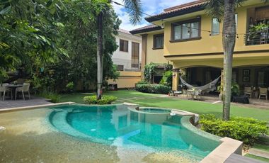 Exclusiva Residencia de Lujo en Costa del Este: Amplitud, Elegancia y Confort