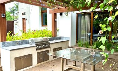 Exclusiva Villa de Lujo en Balmoral, Costa del Este: Un Refugio de Elegancia Moderna