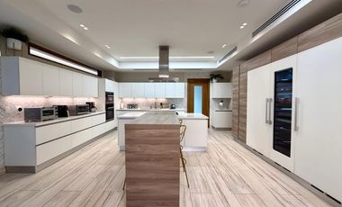 Exclusiva Villa de Lujo en Balmoral, Costa del Este: Un Refugio de Elegancia Moderna