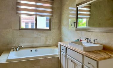 Su Hogar Soñado le Espera en Fairway Estate - Espacio, Elegancia y Privacidad Santa Maria