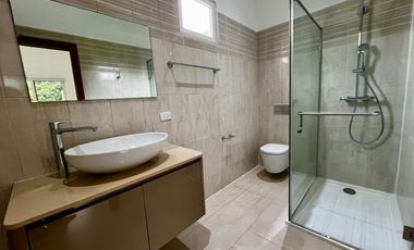 Su Hogar Soñado le Espera en Fairway Estate - Espacio, Elegancia y Privacidad Santa Maria