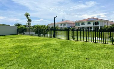 Exclusiva Residencia con Vista al Lago en el Corazón de Santa María