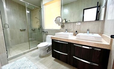 CASA DE ESQUINA EN PH NATIVA REMODELADA CON SISTEMA DE DOMOTICA.