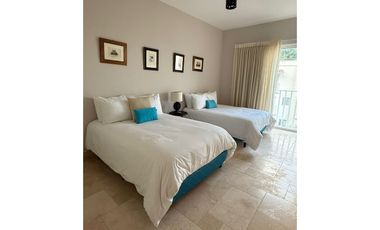 Vive el Lujo Frente al Mar: Tu Refugio en Buenaventura