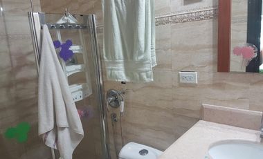 Amplia y comoda casa en residencial privado en Clayton