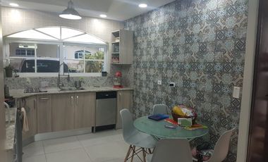 Amplia y comoda casa en residencial privado en Clayton