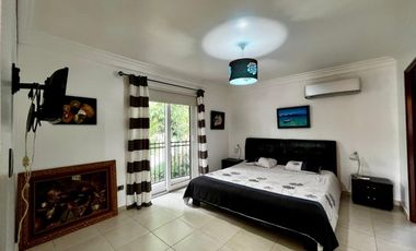 Espacio y Confort en Cada Rincón: Casa en Camino de Cruces