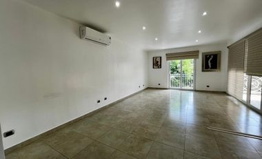 Espacio y Confort en Cada Rincón: Casa en Camino de Cruces