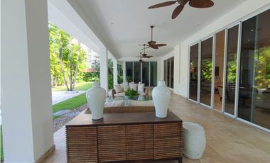 Lujo, confort y elegancia .., en Golden Point, en Punta Pacifica