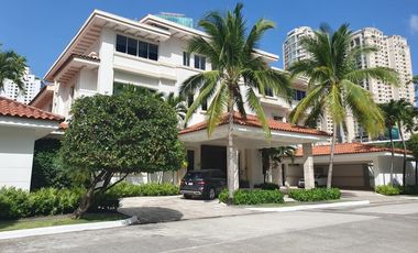 Lujo, confort y elegancia .., en Golden Point, en Punta Pacifica