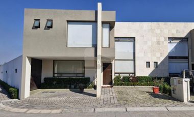 Casa en condominio en venta en Calimaya, Calimaya, México