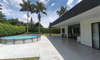 VENTA de CASA CAMPESTRE en PEREIRA