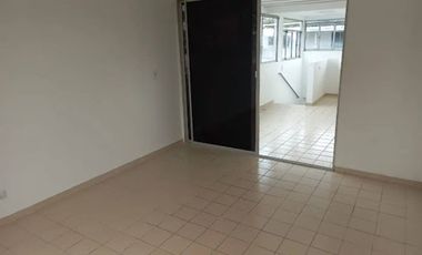 VENTA de CASA RESIDENCIAL en PEREIRA