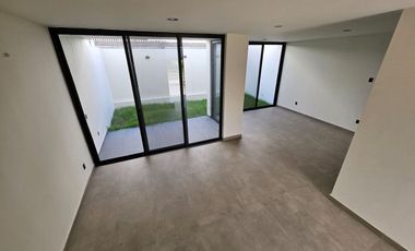 CASA EN VENTA EN COTO SOARE III ALTANZA, FRACCIONAMIENTO SOLARES, ZAPOPAN