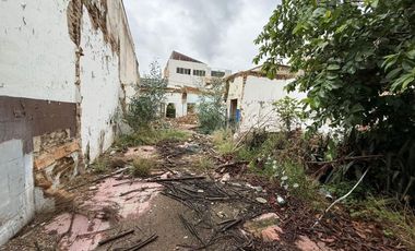 Terreno en el centro cerca de San Juan de Dios