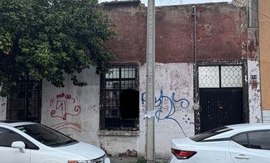 Terreno en el centro cerca de San Juan de Dios