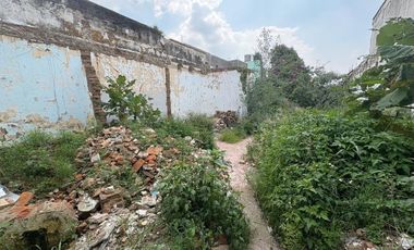 Terreno en el centro cerca de San Juan de Dios