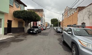Terreno en el centro cerca de San Juan de Dios