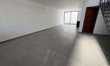 Casa en venta en parques de Tlaquepaque