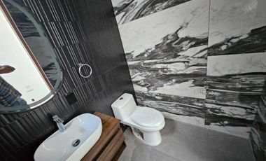 Casa en venta en parques de Tlaquepaque