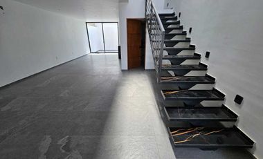 Casa en venta en parques de Tlaquepaque