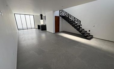 Casa en venta en parques de Tlaquepaque