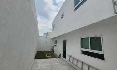 Casa en venta en bosques de Santa Anita