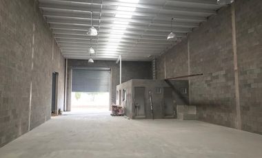 BODEGAS EN RENTA AL NORTE AV. CRISTOBAL  COLON