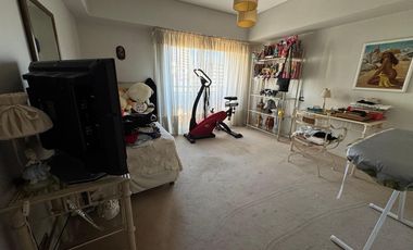 Departamento Piso de 5 AMBIENTES CON 2 DEPENDENCIA SOBRE LIBERTADOR