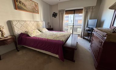 Departamento Piso de 5 AMBIENTES CON 2 DEPENDENCIA SOBRE LIBERTADOR