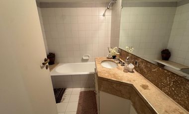 Departamento Piso de 5 AMBIENTES CON 2 DEPENDENCIA SOBRE LIBERTADOR