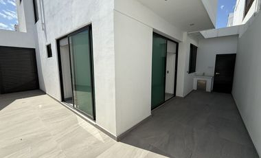 Casa en venta las plazas