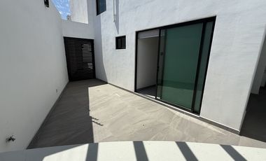 Casa en venta las plazas