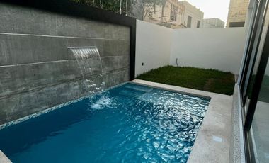 CASA EN VENTA VIA CUMBRES 237m2 DE TERRENO y 257.50m2 DE CONSTRUCCION